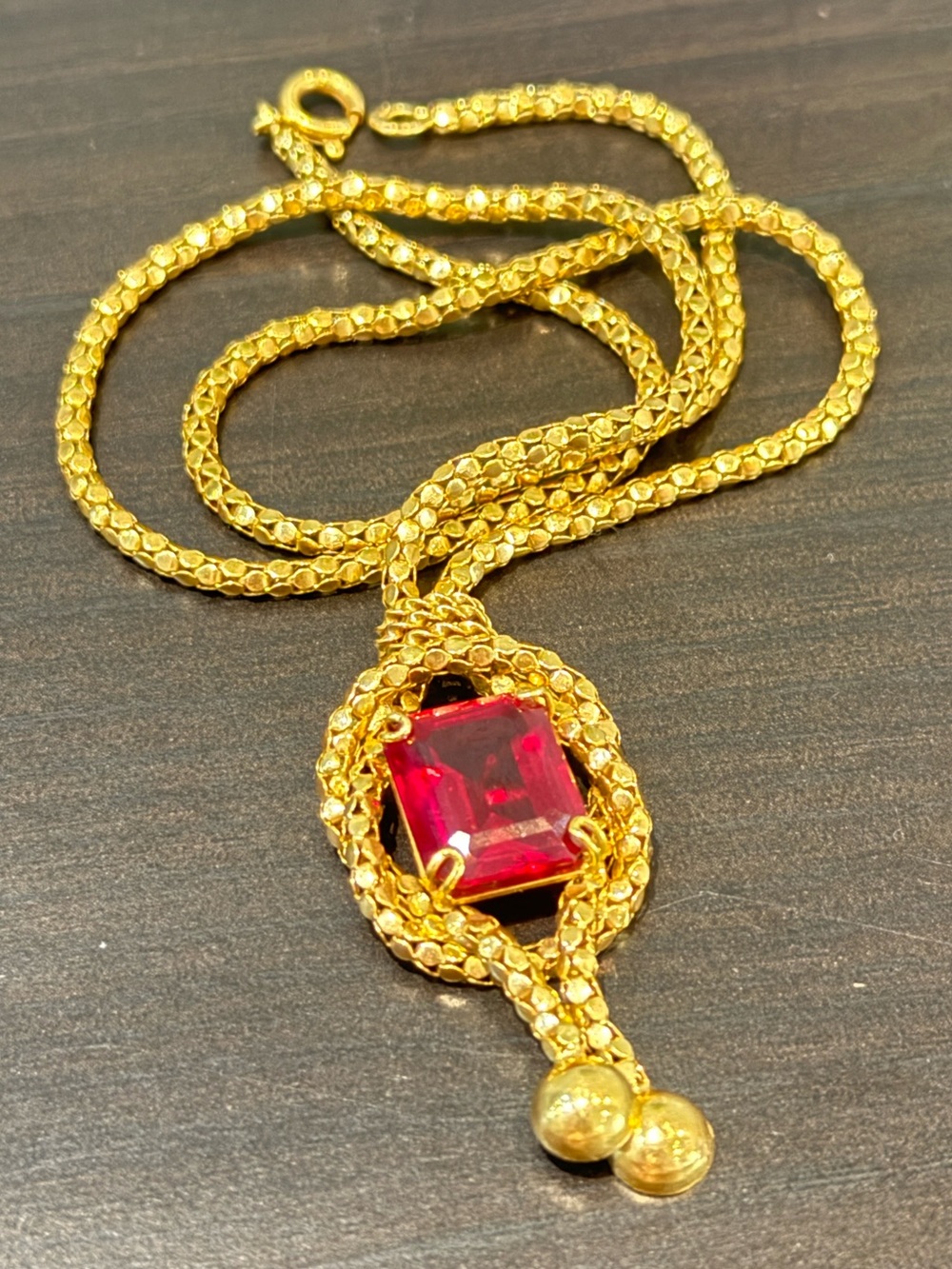 Vintage 750 18K Yellow Gold Italian Ruby Lariat Popcorn Link Chain Necklace